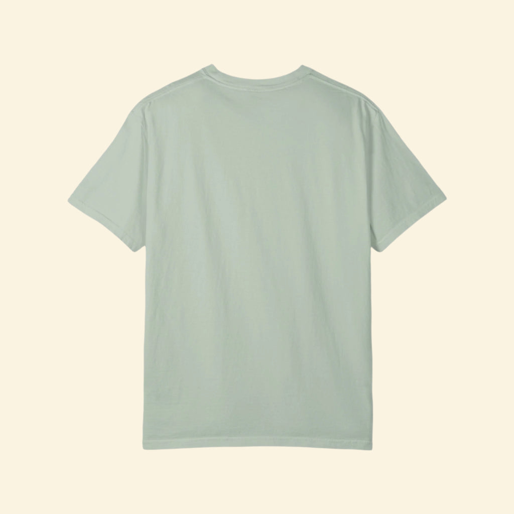 Salty Moms Beach Club T-Shirt - Summer Vibes, Fun in the Sun!