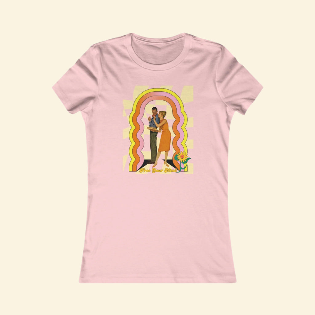 Vintage Women's Tee, 70s Style Free Your Mind Tshirt