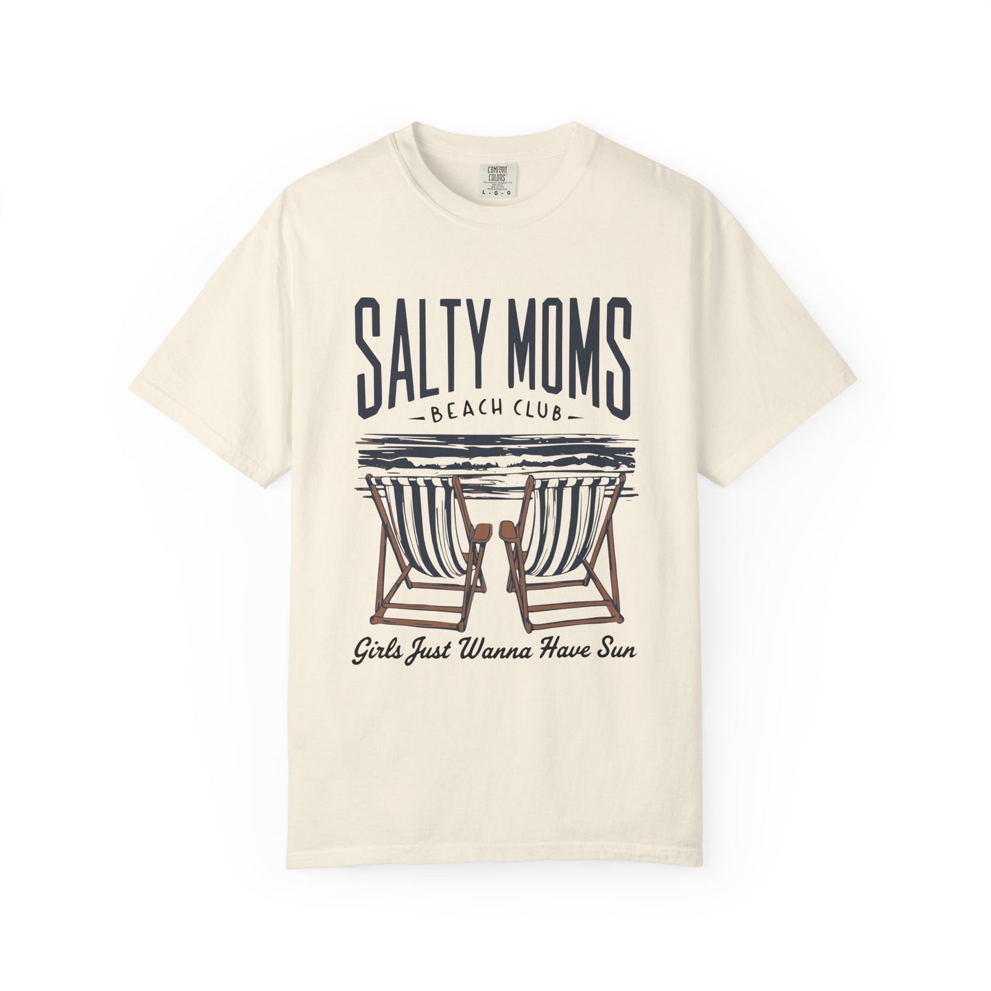 Salty Moms Beach Club T-Shirt - Summer Vibes, Fun in the Sun!