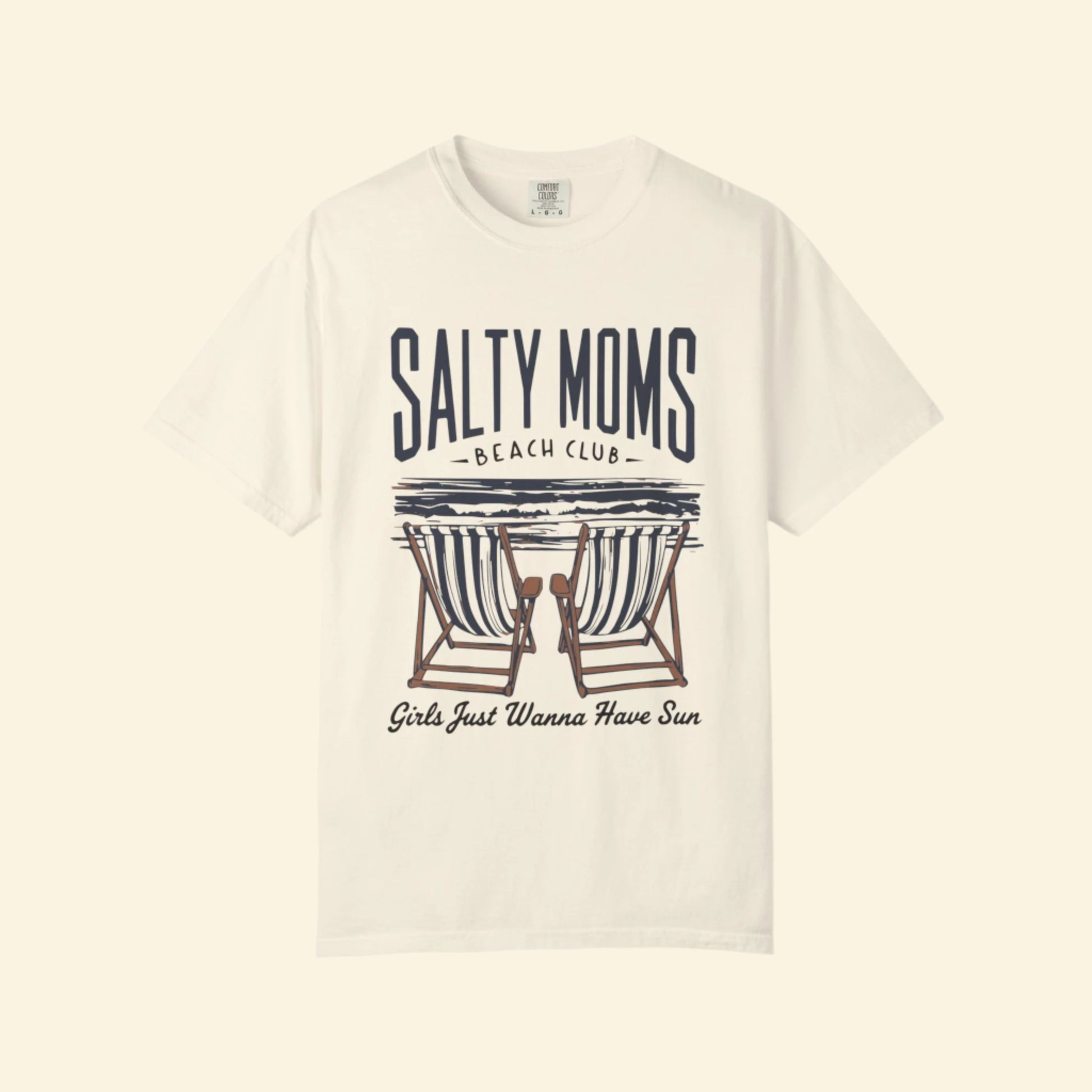 Salty Moms Beach Club T-Shirt - Summer Vibes, Fun in the Sun!